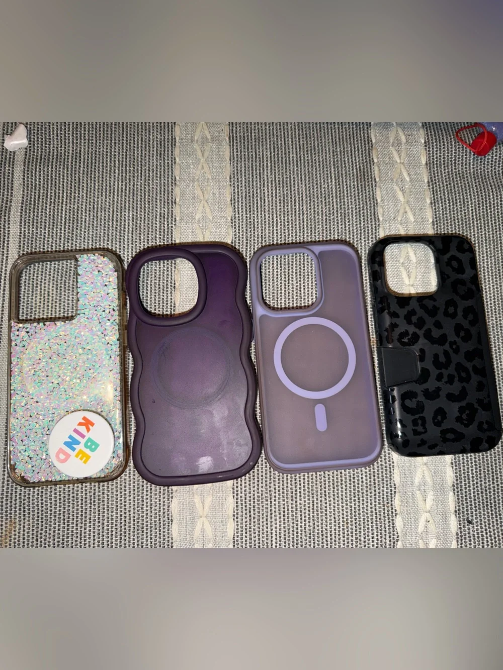 LOOPY IPHONE 14 pro cases